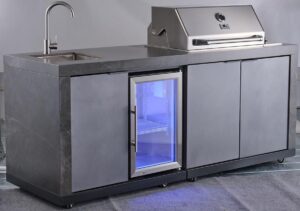 Découvrez la cuisine extérieure Glamour 4 brûleurs avec 2 modules. Design élégant, performance supérieure et convivialité pour vos repas extérieurs.